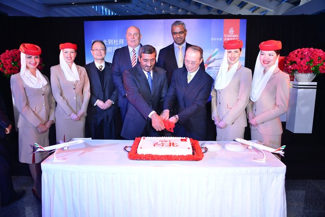 Emirates obierają kierunek na Tajpej